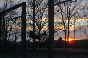 Kind am Abend